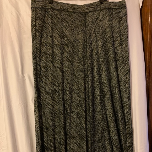 Lane Bryant Dresses & Skirts - Lane Bryant Black and Grey Maxi Skirt Size 22/24